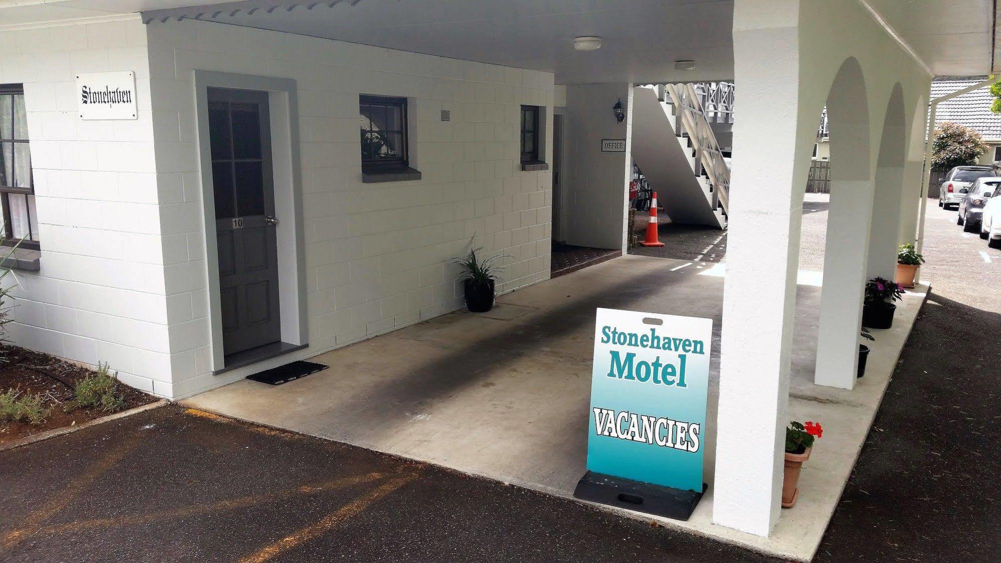 Stonehaven Motel Фангареи Экстерьер фото