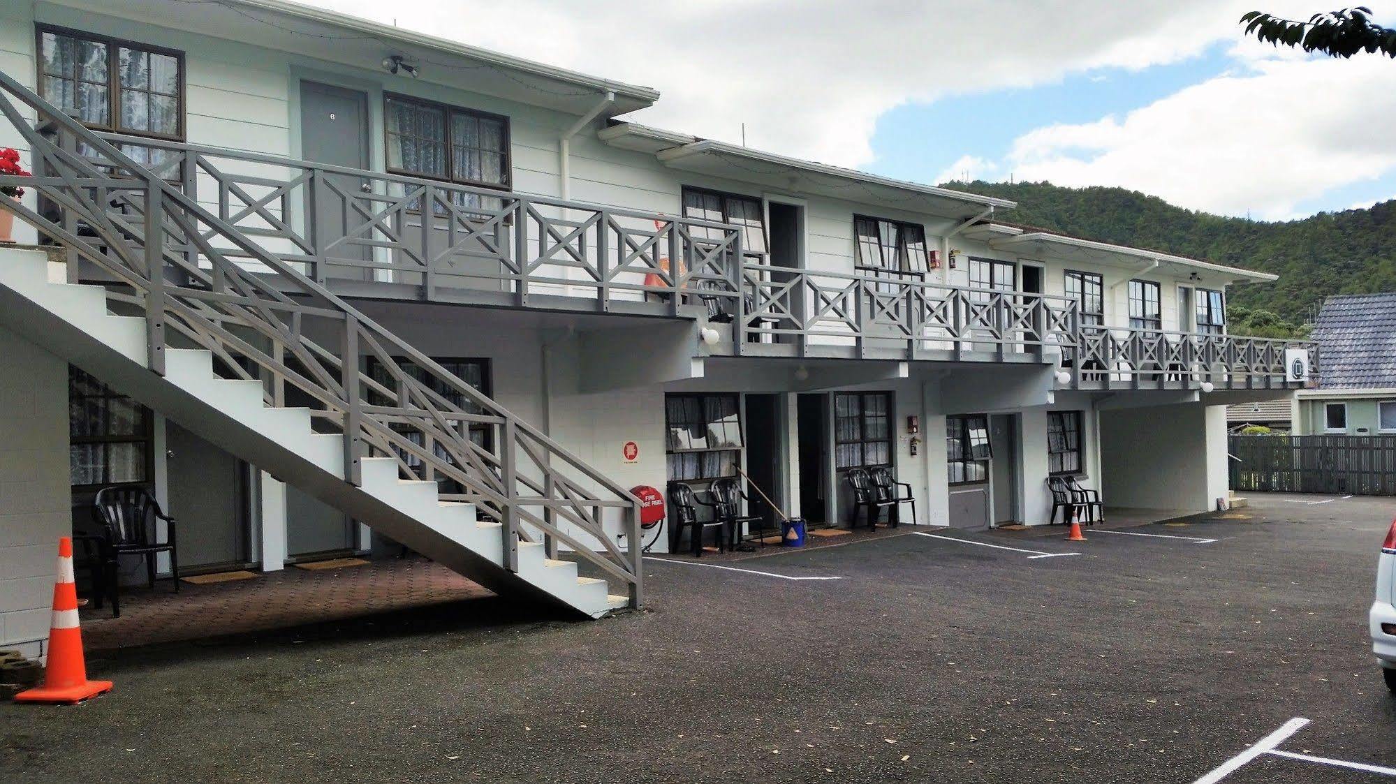 Stonehaven Motel Фангареи Экстерьер фото